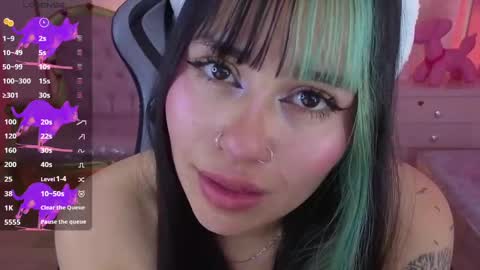 Nic online show from October 8, 9:19 pm