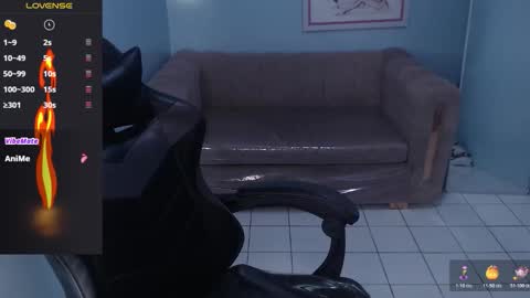 Nic online show from November 1, 7:51 pm