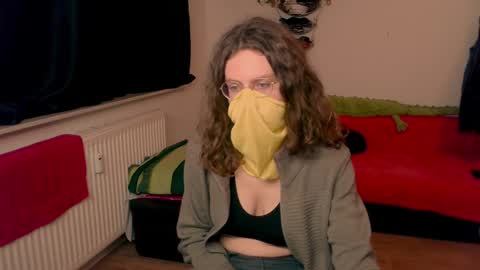 nidonist online show from January 5, 8:00 pm