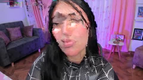      900   300   online show from April 5, 4:55 am