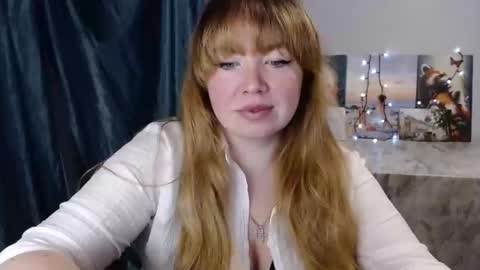 nightlaura online show from February 1, 6:29 pm