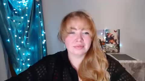 nightlaura online show from January 1, 5:55 pm