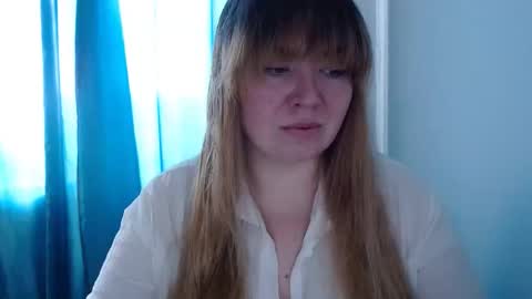 nightlaura online show from March 10, 6:38 am