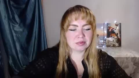 nightlaura online show from January 15, 11:40 pm
