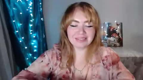 nightlaura online show from January 10, 11:18 pm