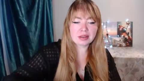 nightlaura online show from January 26, 4:41 am