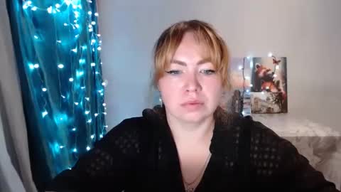 nightlaura online show from January 8, 11:41 pm