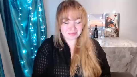 nightlaura online show from January 14, 3:22 am
