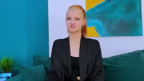 Snapshot of nightopal chatting on October 15, 5:48 pm NightOpal online show from October 15, 5:48 pm