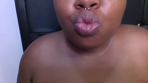 Nighty Desire online show from October 12, 11:40 pm