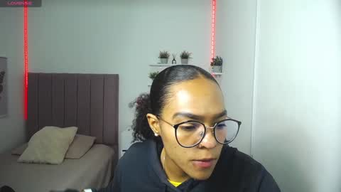          online show from December 31, 2:03 pm