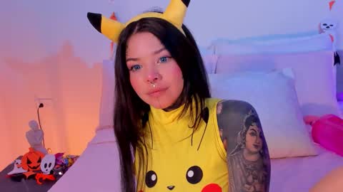 Snapshot of niinaink chatting on October 25, 12:02 pm NINAINK online show from October 25, 12:02 pm