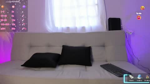 SAMARA  online show from January 6, 6:10 pm