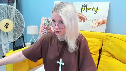 Nika Sm online show from August 5, 9:26 am