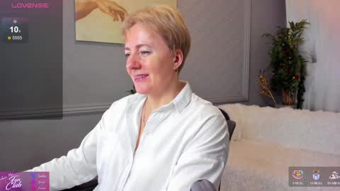 Snapshot of nika_smit chatting on January 11, 5:31 am Nika online show from January 11, 5:31 am