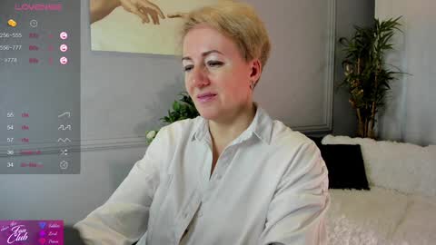 Snapshot of nika_smit chatting on January 26, 5:13 am Nika online show from January 26, 5:13 am