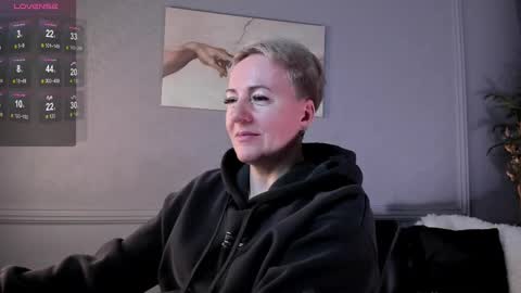 Snapshot of nika_smit chatting on March 4, 5:53 am Nika online show from March 4, 5:53 am