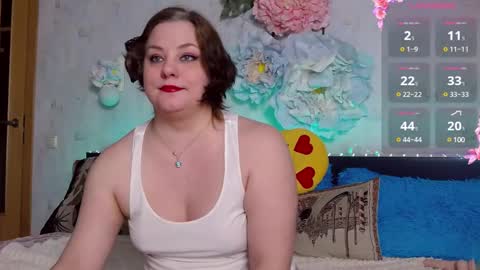 LovellyNika online show from February 13, 11:39 am