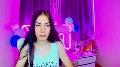 nikastarkk online show from October 3, 7:24 am