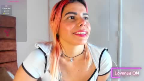 Snapshot of niki_santana chatting on March 11, 4:30 am niki online show from March 11, 4:30 am