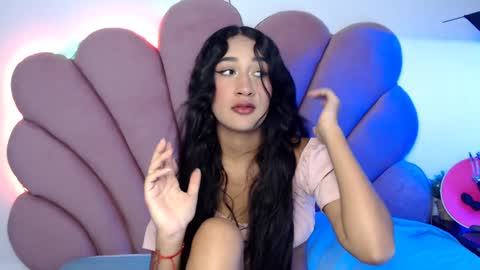    online show from January 22, 7:13 pm