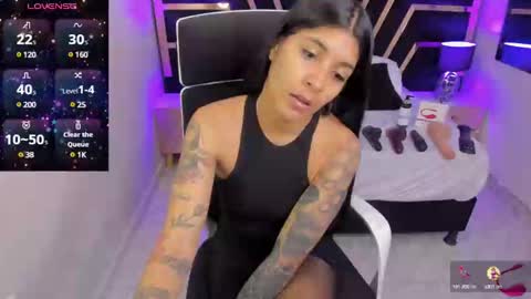 Niki online show from December 21, 1:42 pm