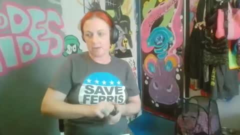 Nikkie online show from October 12, 5:26 pm