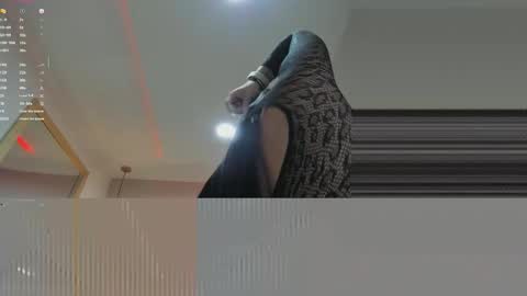 Nikki  online show from October 29, 4:39 am