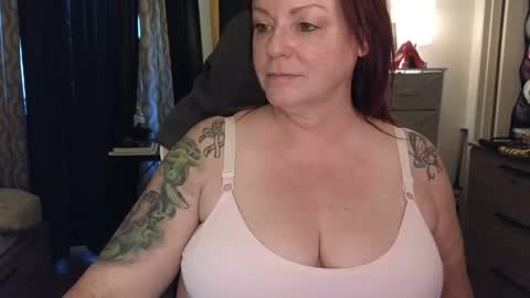 Snapshot of nikkimasters1091 chatting on January 22, 12:06 am Nikki Mastersgirl1091 online show from January 22, 12:06 am
