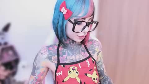 Nikki Ramone   online show from October 21, 10:58 pm