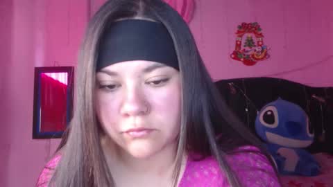 Snapshot of nikkirous_ chatting on October 7, 1:59 pm Nikkirous online show from October 7, 1:59 pm