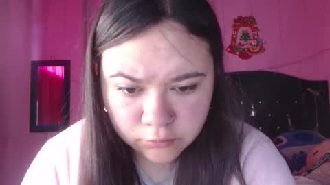 Snapshot of nikkirous_ chatting on October 5, 1:38 pm Nikkirous online show from October 5, 1:38 pm