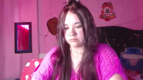 Snapshot of nikkirous_ chatting on November 1, 5:39 pm Nikkirous online show from November 1, 5:39 pm