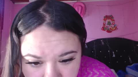 Snapshot of nikkirous_ chatting on September 23, 1:53 pm Nikkirous online show from September 23, 1:53 pm