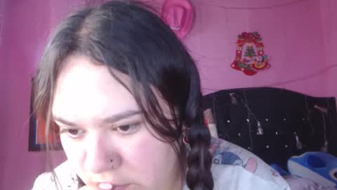 Snapshot of nikkirous_ chatting on September 27, 12:56 pm Nikkirous online show from September 27, 12:56 pm