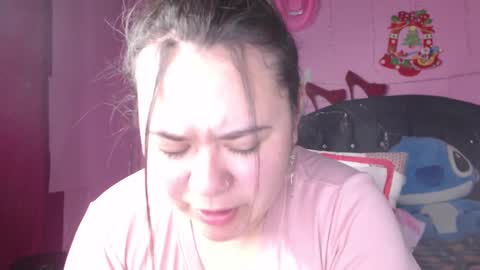 Snapshot of nikkirous_ chatting on February 15, 12:01 pm Nikkirous online show from February 15, 12:01 pm