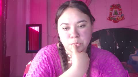 Snapshot of nikkirous_ chatting on October 24, 6:37 pm Nikkirous online show from October 24, 6:37 pm