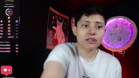 Nikky online show from April 12, 1:47 pm