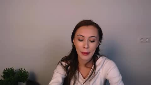 Snapshot of nikonara_ chatting on October 21, 2:32 pm nikonara_ online show from October 21, 2:32 pm