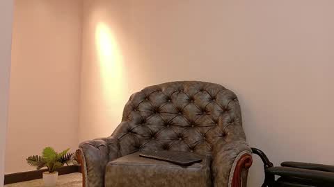 Snapshot of niky_smit chatting on March 8, 11:35 am NIKY SMIT online show from March 8, 11:35 am