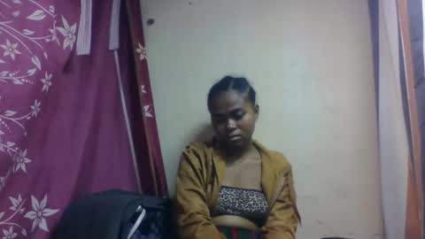 nilah online show from October 10, 6:02 pm