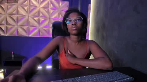 nilo solem online show from December 11, 12:02 pm