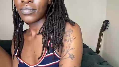 Snapshot of nina_bambi chatting on September 23, 9:57 pm nina_bambi online show from September 23, 9:57 pm