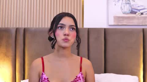 Natalia  online show from November 4, 9:09 pm