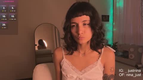 Snapshot of nina_just chatting on January 9, 9:58 pm Nina. online show from January 9, 9:58 pm