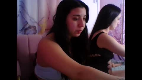 Snapshot of nina_lovez chatting on January 13, 3:45 am nina_lovez online show from January 13, 3:45 am