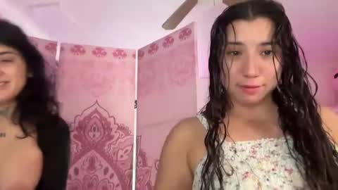 Snapshot of nina_lovez chatting on December 8, 2:30 pm nina_lovez online show from December 8, 2:30 pm