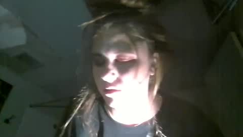 ninabeanzz online show from September 17, 1:53 pm
