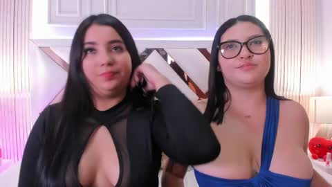 Nina online show from March 22, 9:15 am