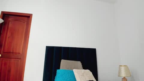 Nina online show from December 29, 2:10 pm